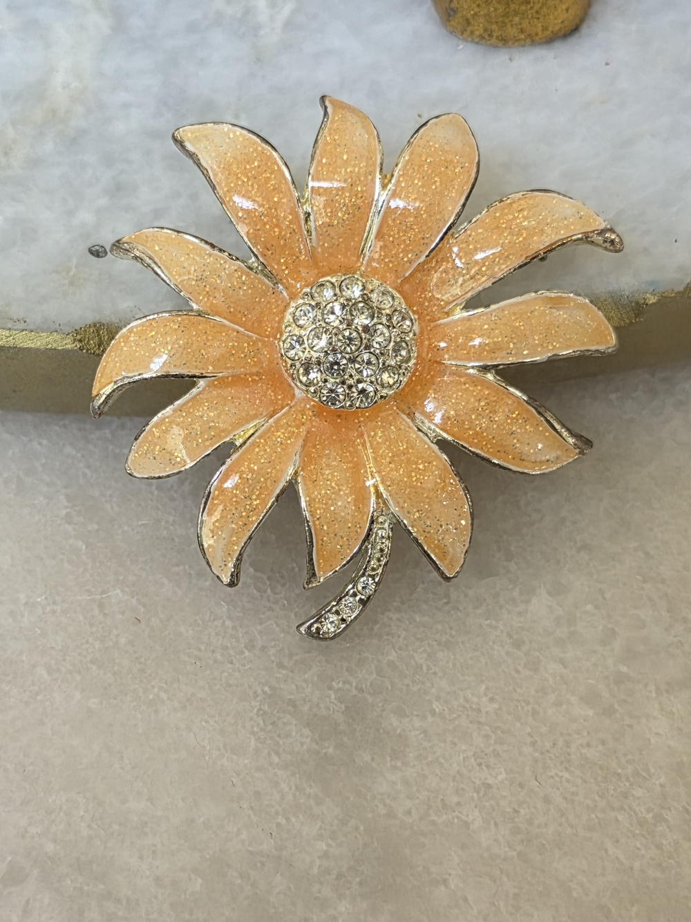 Vintage Peach Enamel Crystal Pave Daisy Flower Brooch Pin Silver Tone